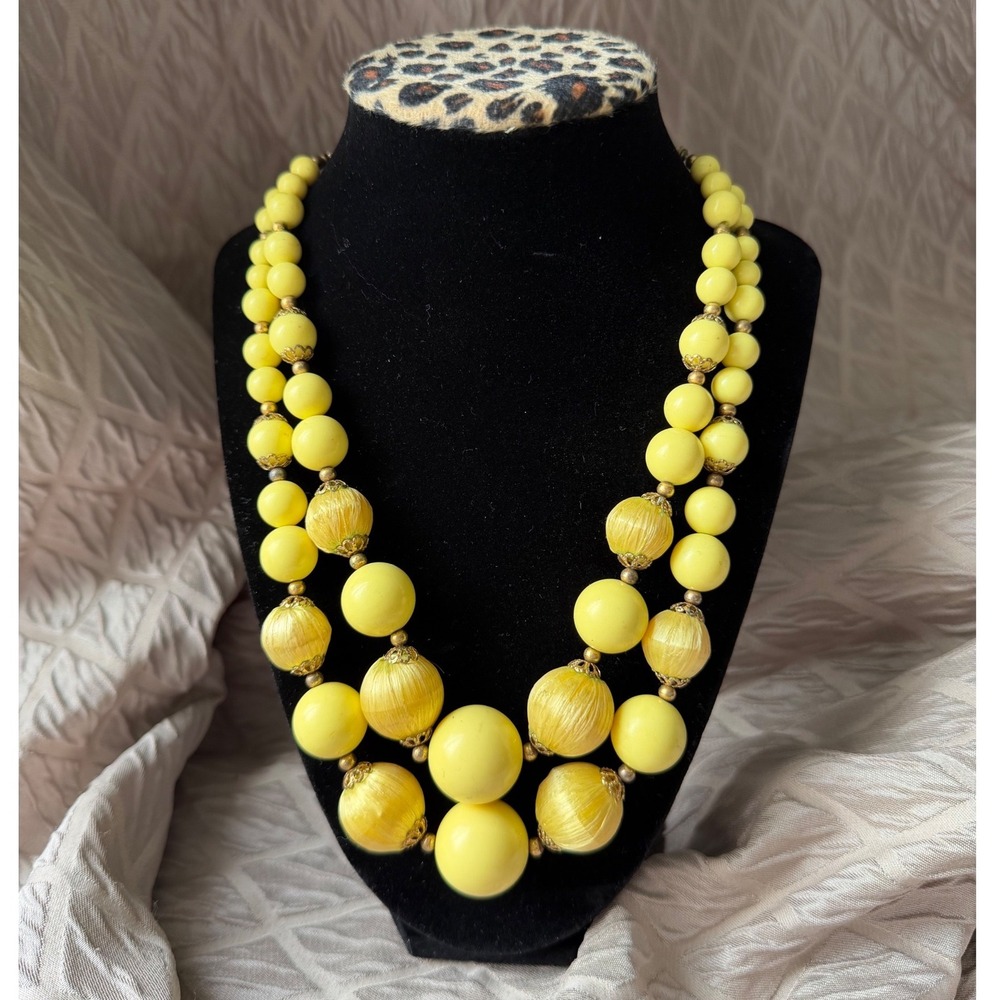 60s Vintage Lemon Yellow Layer Threaded Bead Princess Necklace Retro Rockabilly